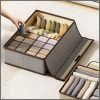 Garment organizer with cover