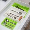 Expandable cutlery tray