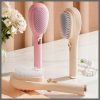 Detangling comb antistatic