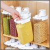 2.3L Storage containers with measuring cup