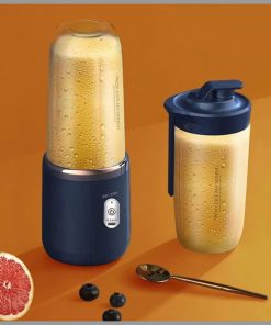 Rechargeable Portable Juicer with a juice Cup