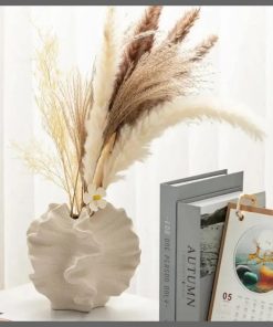 Minimalist Art Irregular Decoration White Shell Shape Matte Clay Ceramic Vase