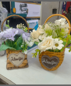 Lovely Aesthetic rattan flower vase with flowers complete set