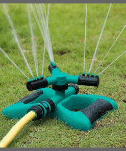 3 arm garden sprinkler